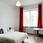 W Centrum Gdyni Swietojanska Alloggio in famiglia Gdynia